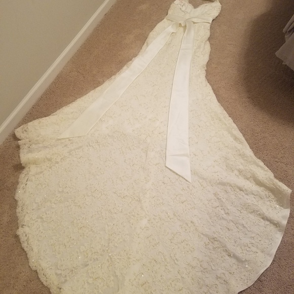 NWT DAVID'S BRIDAL Wedding Dress - Picture 4 of 8